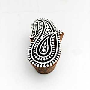 Bloque de impresión de madera Paisley tallado a mano para decoración tradicional india de tela, papel y arcilla - Product Image 1