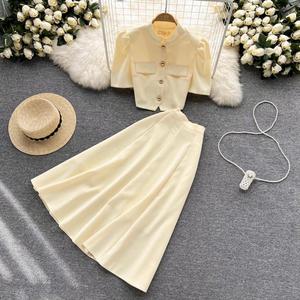 Conjunto de Falda Midi y Top de Manga Corta Tejido Digital Liso para Mujer - Elegante Conjunto de 2 Piezas Transpirable y Ecológico al por Mayor - Product Image 2