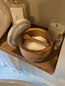 Caja clásica de madera de acacia para especias, hierbas, sal, pimienta, cuenco, coctelera de bodega, tapa de mármol gris, cuchara para cocina, incluido el azúcar clásico - Product Image 2