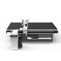 Automatische oscillerende mes-snijmachine voor textiel, digitale plotter snijmachine