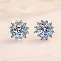 Großhandel Schmuck S925 Sterling Silber GRA-Zertifikat 0,5Ct*2 VVs1 Moissanit Blumenform Ohrstecker Jubiläums-Geschenk für Frauen