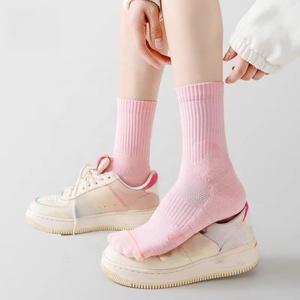 Custom Women's Compression <b>Socks</b> – Heart Seamless Technique Crew Cushion Athletic Sport <b>Socks</b> – Combed Cotton Colorful Spring - Product Image 6