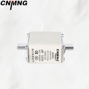 Предохранитель CNMNG Brand NH00 100A 1000V DC для фотоэлектрических модулей и солнечных энергосистем - Product Image 1