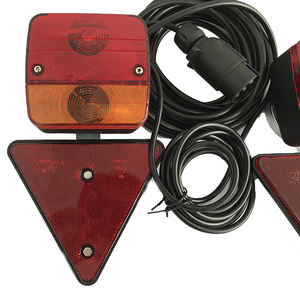 Vente en Gros Design Unique Miroir <span class=keywords><strong>Triangulaire</strong></span> Magnétique Led Feux de Voiture Pièces de Camion Pièces de <span class=keywords><strong>Remorque</strong></span> Pièces de Véhicules Agricoles - Product Image 6