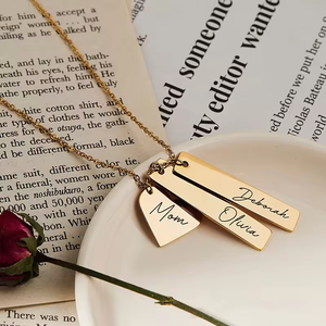 Offres Spéciales Personnalisation Nom Gravé Collier Coeur Charme Bar Personnalisé Pendentif En Acier Inoxydable Or Gravure Bijoux Cadeaux - Product Image 5