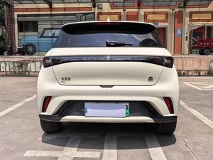 Auto Usado BYD Dolphin 2023 Edición Fashion, Hatchback Eléctrico Urbano Ágil y Económico para Exportación Global - Product Image 3