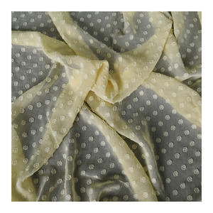 La migliore vendita 100% poliestere tessuto Jacquard leggero tinto in <span class=keywords><strong>Chiffon</strong></span> 80gsm per gli indumenti accessori per la casa tessile ragazze - Product Image 2
