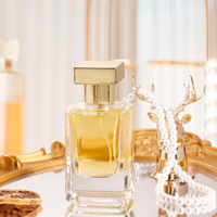Flacons de parfum élégants en verre transparent de 50 ml avec pulvérisateur atomiseur, portables et rechargeables, compatibles avec les diffuseurs à bâtonnets d'aromathérapie