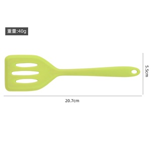 Spatule à fentes en silicone de qualité alimentaire pour la cuisson du poisson, ustensile de cuisine, spatule à œufs en silicone - Product Image 6
