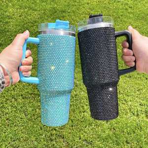 Lot de 2 gobelets isothermes en acier inoxydable de 40 oz, personnalisables avec logo, ornés de strass, avec poignée et paille, pour camping en extérieur - Product Image 4