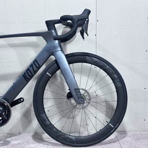 Прямая Продажа с завода, SHI MANO 105 Di2, гидравлический дисковый тормоз, легкий гоночный велосипед из углеродного волокна, дорожный велосипед - Product Image 2