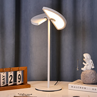 Lampe de lecture moderne en métal avec abat-jour double lune, lampe de table LED simple avec variateur tactile