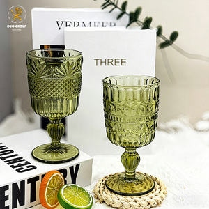 Ensemble de verres à eau verts en verre gaufré tournesol perlé, verres highball, gobelets romantiques colorés - Product Image 3