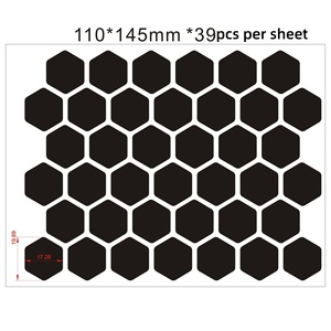 Autocollants hexagonaux noirs en nid d'abeille hautement réfléchissants, décalcomanies de sécurité nocturne, ruban de protection anti-rayures <span class=keywords><strong>pour</strong></span> <span class=keywords><strong>casque</strong></span> de moto et vélo - Product Image 3
