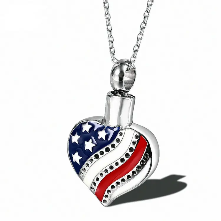แฟชั่นสร้อยคอขวดน้ำหอมอเมริกันธงหัวใจรูปจี้