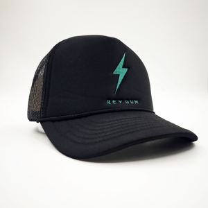 Gorra Trucker de Malla con Bordado Personalizado - Estilo Hip Hop Y2K, Tela de Rizo, Lista para la Playa, Ajustable, Venta al por Mayor - Product Image 4