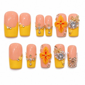 Uñas Postizas Acrílicas con Diseño Floral y Pedrería, Cobertura Completa, Forma Almendrada, 10 Piezas para Uso en Salón - Product Image 5