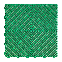 Carreaux de sol de garage en PVC robuste avec installation par clic Revêtement de sol automobile résistant à l'usure pour villas et ateliers