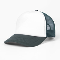 Gorra Trucker de Malla de Algodón Bicolor Blanca y Caqui con Logotipo de Jardín Bordado en 3D Dorado Ovalado Personalizado y Cierre Ajustable