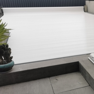 Couverture de <span class=keywords><strong>piscine</strong></span> automatique, chine, IP68, moteurs tubulaires 12V, couverture de <span class=keywords><strong>piscine</strong></span> solaire - Product Image 1