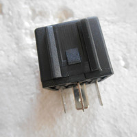 Pièces détachées pour niveleuse Shantui SG18 Relais de sécurité électrique D2660-02000