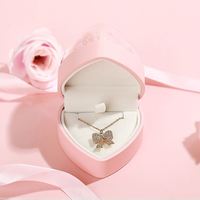 Aanbieding Valentijnsdag Bruiloft Hart Acryl Sieraden Display Ring Hangertje Doos Rozen Ge conserveerde Bloemen Sieradendoos