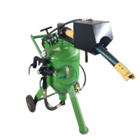 Machine de sablage semi-automatique portable compacte Wet Shot Blaster avec granulats d'acier pour nettoyage CIP, garantie 1 an, PLC