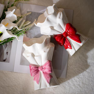 फ्रेंच शैली में सिरेमिक धनुष वेस बेडरूम के फूल की व्यवस्था के लिए सूखे फूलों की व्यवस्था के लिए आभूषण - Product Image 4