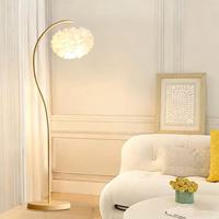 Lampe sur Pied Art Déco à Plumes, Nouveau Design, Vente Directe en Gros, Bon Prix, Lampe sur Pied Artistique