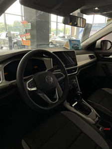 Nouvelle Volkswagen <span class=keywords><strong>T</strong></span>-<span class=keywords><strong>Roc</strong></span> Blanche 2026 300 <span class=keywords><strong>TSI</strong></span>, SUV Essence 2RM, Exportation vers l'Algérie, Voiture Neuve Chinoise - Product Image 6