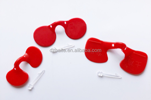 Nuevas <span class=keywords><strong>Gafas</strong></span> Anti-picaduras para Pollos <span class=keywords><strong>de</strong></span> Plástico Rojo <span class=keywords><strong>de</strong></span> 5.5/7cm con Diseño <span class=keywords><strong>de</strong></span> Orificios para Uso en Granjas, Hechas en China, 6 Meses <span class=keywords><strong>de</strong></span> Garantía - Product Image 4