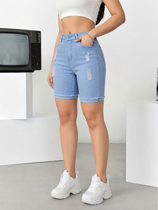 Short en <span class=keywords><strong>jean</strong></span> skinny bleu clair déchiré avec <span class=keywords><strong>ourlet</strong></span> <span class=keywords><strong>effiloché</strong></span> pour sorties décontractées et vacances, taille mi-haute, délavage clair, extensible, pour <span class=keywords><strong>femme</strong></span> - Product Image 4