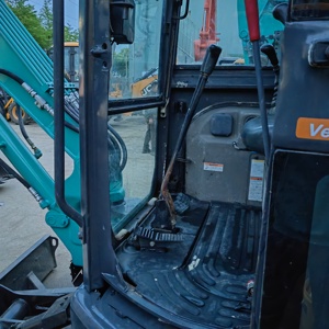 Offre Spéciale 99% nouvelle mini pelle hydraulique d'occasion Kobelco Sk55SR SK75 SK135 de 5 tonnes d'occasion à vendre de bonne qualité - Product Image 3