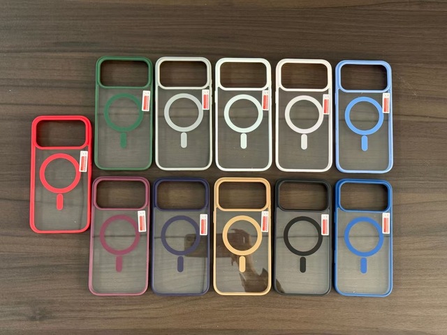 Clear TPU+PC Electroplate Magnetic Shockproof Phone Case for for 17/15/16 Pro Max/7/8/XS/XR/11/12 Wireless Charging