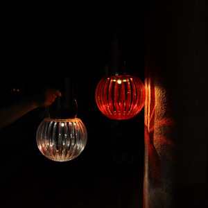 Lámpara Solar de Cristal para Exteriores, Lámpara Colgante de Pared, Decoración de Jardín LED, Sensor de Luz, Encendido/Apagado Automático - Product Image 1