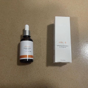 Imigle <span class=keywords><strong>Vitamin</strong></span> C Hydrating Series: Serum Wajah + Pelembap Intensif + Gel Pemulih Mata + Krim Perbaikan + Masker Wajah Enzim - Product Image 2