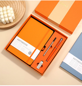 ชุดไดอารี่ A5หรูหราสำหรับธุรกิจกำหนดโลโก้ได้เองชุดของขวัญสมุดโน๊ต A5หนัง PU สีเทาพร้อมปากกาและ USB - Product Image 4