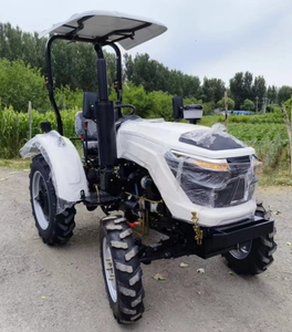 Tractor Agrícola Mini de Gasolina con Cabina Calefactada, Barra Antivuelco, Neumáticos Anchos, 25hp, 30hp, 40hp, 50hp, con Arado, Disco de Arado y Plow Tipo Deere - Product Image 2
