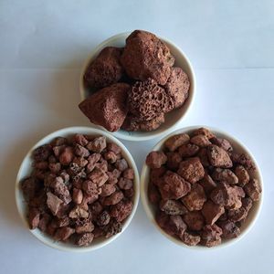 Poudre de <span class=keywords><strong>pierre</strong></span> <span class=keywords><strong>ponce</strong></span> de lave de basalte pour crème pour le <span class=keywords><strong>visage</strong></span> et décoration de jardin - Product Image 6