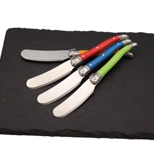 Cuchillo para <span class=keywords><strong>Queso</strong></span> y Untador de Mantequilla de Acero Inoxidable 2CR14 con Mango de ABS Colorido de Grado Alimenticio para Cocina, Hogar y Regalo - Product Image 3