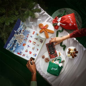 Caja de Calendario de <span class=keywords><strong>Adviento</strong></span> de Chocolate de Cartón Personalizada con Recubrimiento UV y Grabado en Relieve, Cuenta Regresiva de Navidad de 24 Días - Product Image 4