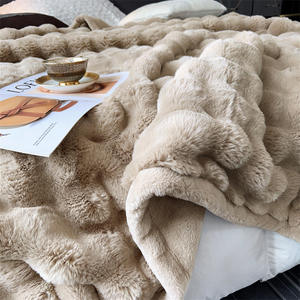 Couverture de jet de flanelle de luxe la plus vendue ensemble de literie en fausse fourrure de lapin Manta Bubble Unique Home Textile Design - Product Image 4