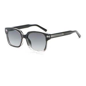 <span class=keywords><strong>Gafas</strong></span> <span class=keywords><strong>de</strong></span> <span class=keywords><strong>Sol</strong></span> Cuadradas <span class=keywords><strong>de</strong></span> Diseño Único para Mujer, Protección UV400, Aptas para Sitios Independientes DTC, Marca Propia Personalizada - Product Image 2