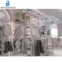 Diseño de Interiores de Tienda de Ropa, Exhibidores de Ropa Personalizados, Accesorios para Tiendas de Ropa, Muebles para Boutique de Mujer