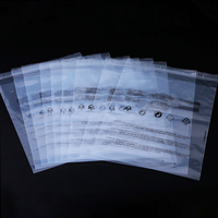 Sac transparent auto-adhésif biodégradable pour t-shirts, en PE léger et portable, pour l'emballage de vêtements et de chaussures