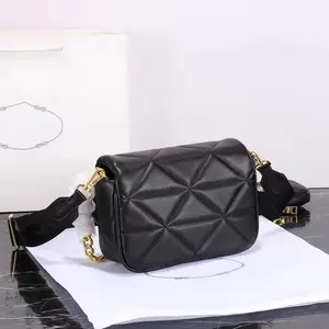 2023 디자이너 패션 대용량 숙녀 정품 Pu 가죽 어깨 블랙 여성 토트 럭셔리 가방