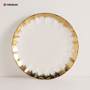 TRESUN Ensemble de vaisselle nordique en gros, ensemble de tasses à café, emballage personnalisé OEM, vaisselle en porcelaine gaufrée à bord doré - Product Image 6