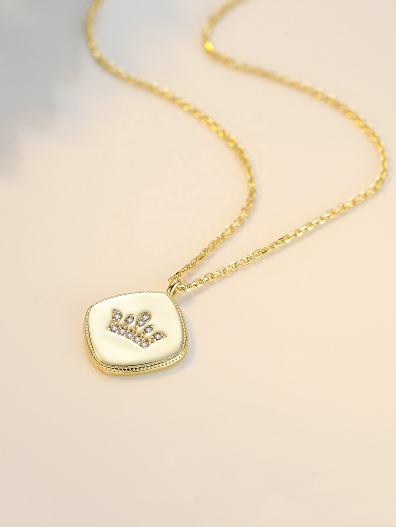 gold plated necklace with pendant