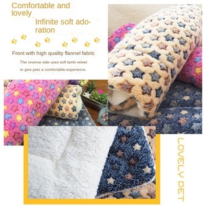 <strong>Dog</strong> <strong>Bed</strong> Thickened Mat Pet Cat Soft Fleece Pad <strong>Blanket</strong> Mat Cushion Home Washable Rug Keep Warm Pet Supplies - Product Image 2