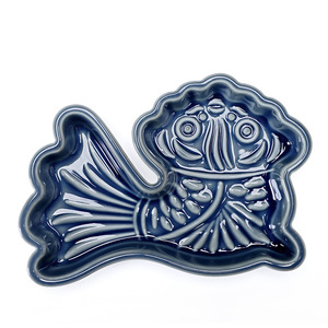 Chinese <b>Retro</b> Fish Shape Porcelain Fruit Plate For Wedding <b>Dining</b> <b>Table</b> Decorative Tray - Product Image 5